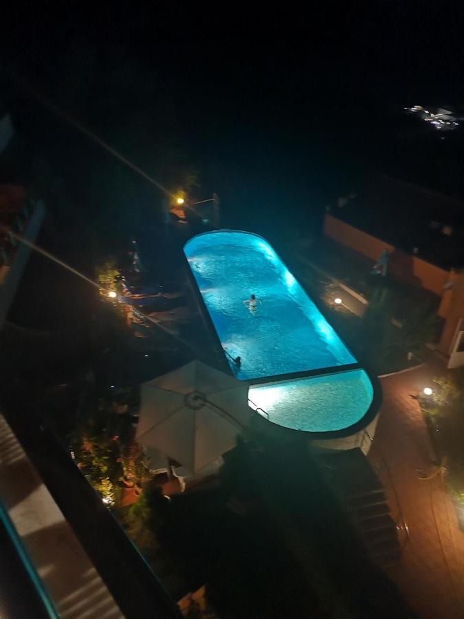 Seaview Apartment Complex Karia Kavarna Kültér fotó